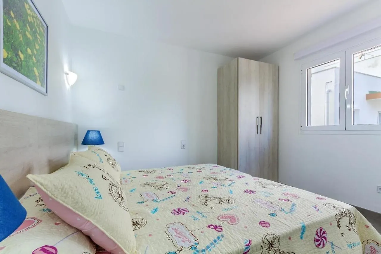 Assimetric Apartment Alcudia  0*, Alcudia (Mallorca) Spain