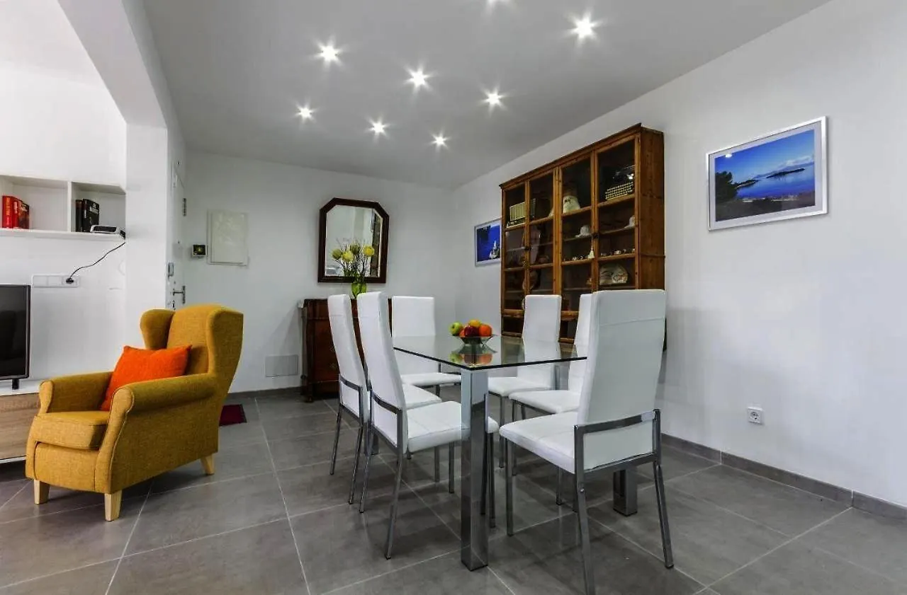 Assimetric Apartment Alcudia  0*, Alcudia (Mallorca) Spain